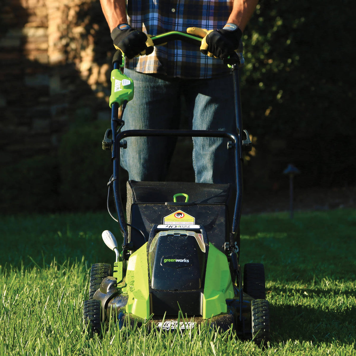 3-in-1 Cordless Walk-Behind Push Mower 40V J73332