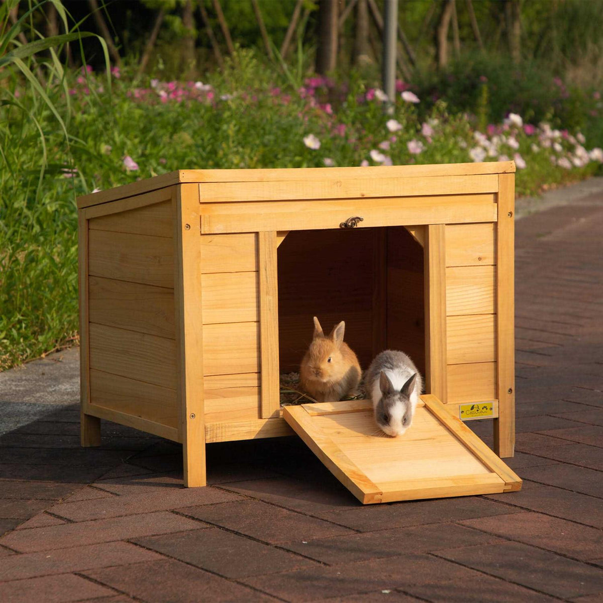 24′′L Waterproof Wooden Outdoor Rabbit Enclosure R53971