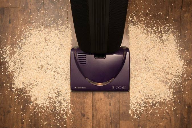 Lightweight Standard Vacuum D240974
