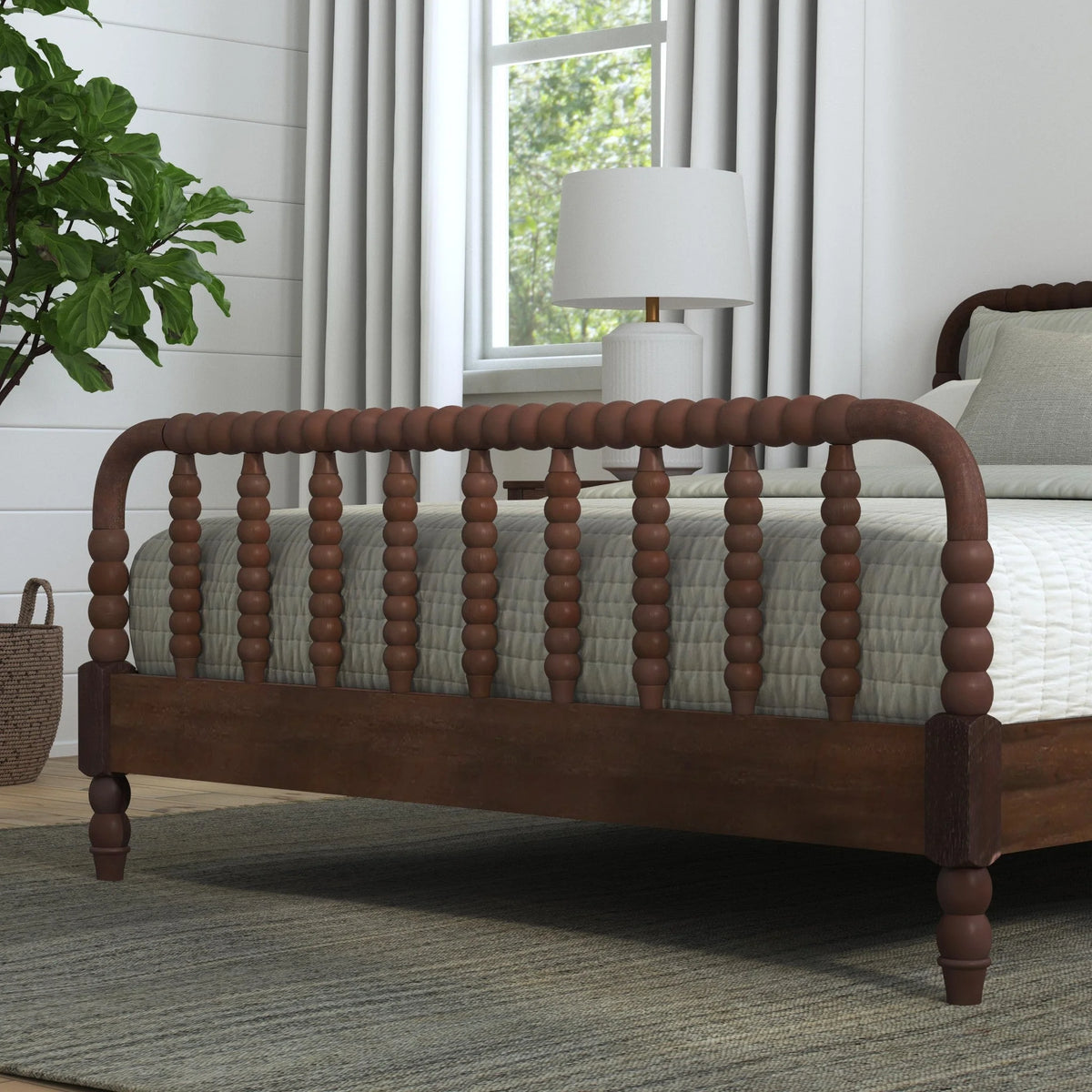 Brown Queen Bed O40680