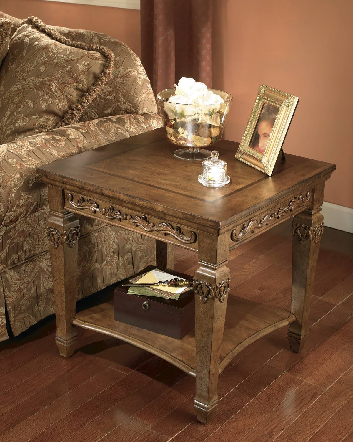Gray Black Rectangular End Table Z5069