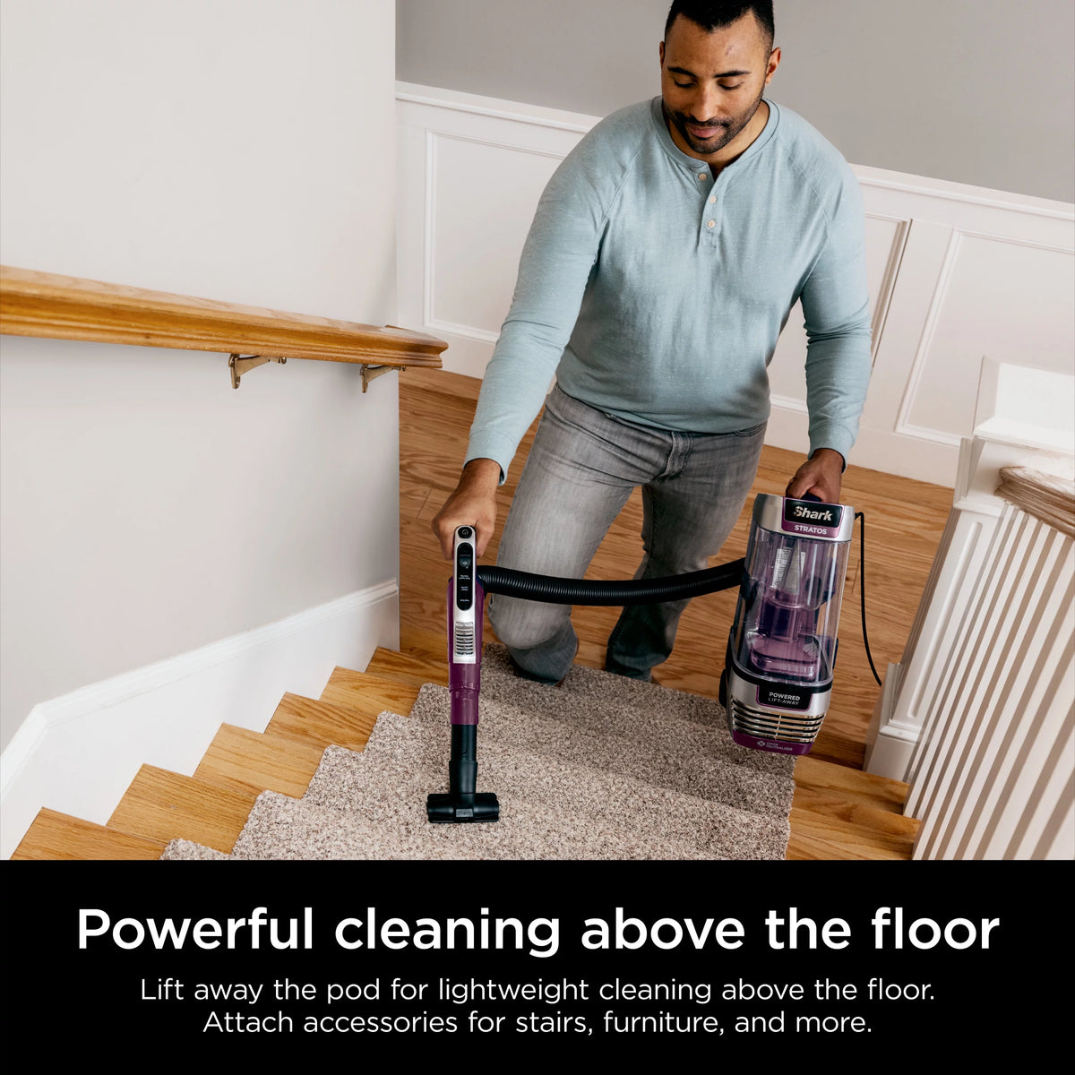 Upright Vacuum with Self-Cleaning Brushroll M993