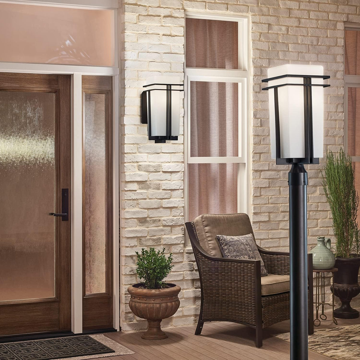 1 Light Black Outdoor Post Light I35258