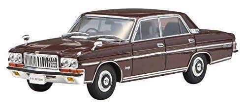 Brown 1/43 Scale Car R8641