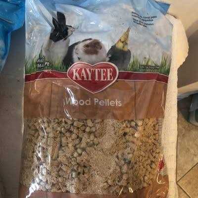Wood Pellets Bird Small Animal Litter S64622
