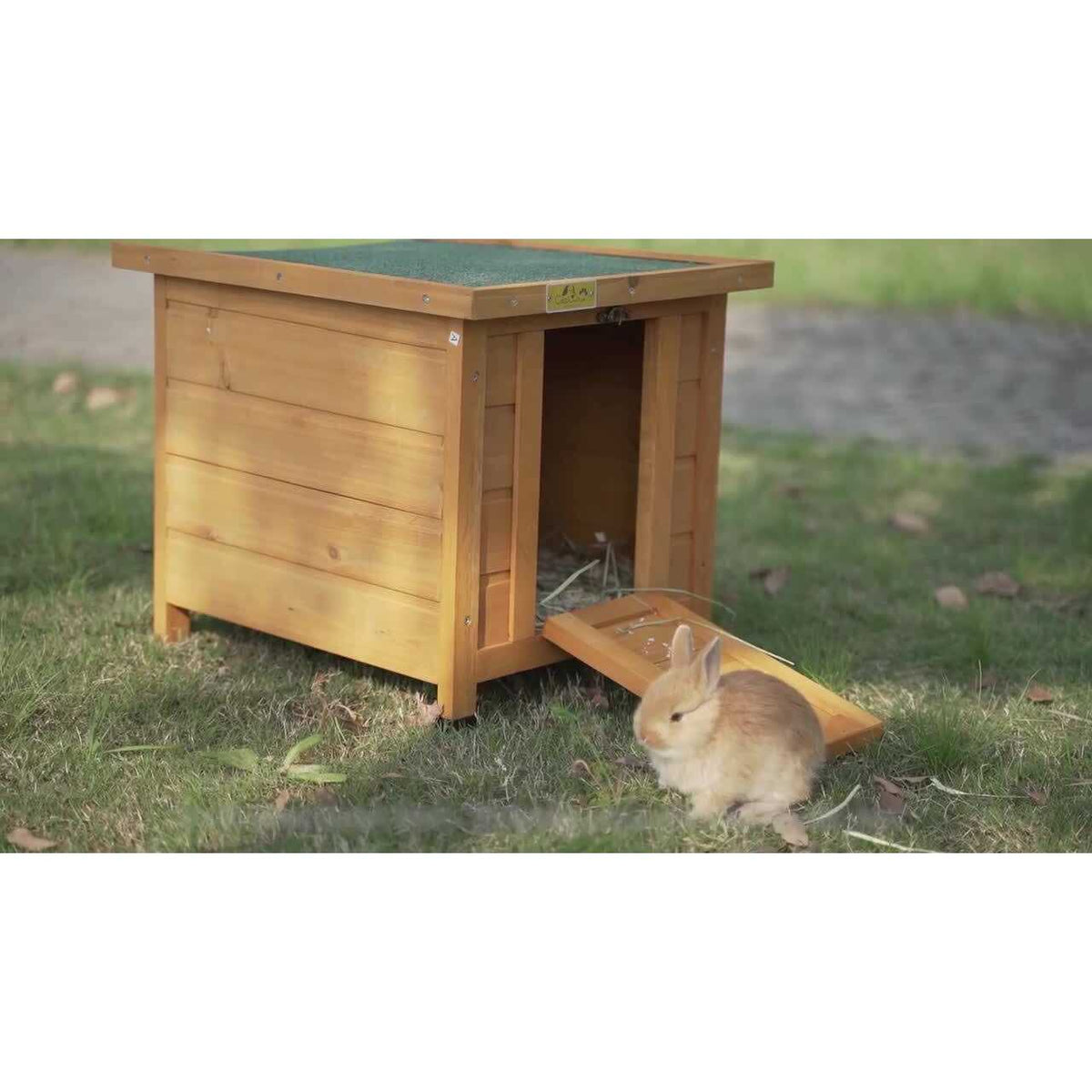 24′′L Waterproof Wooden Outdoor Rabbit Enclosure R53971