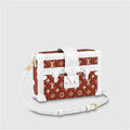 Large Capacity Square Handbag P2543
